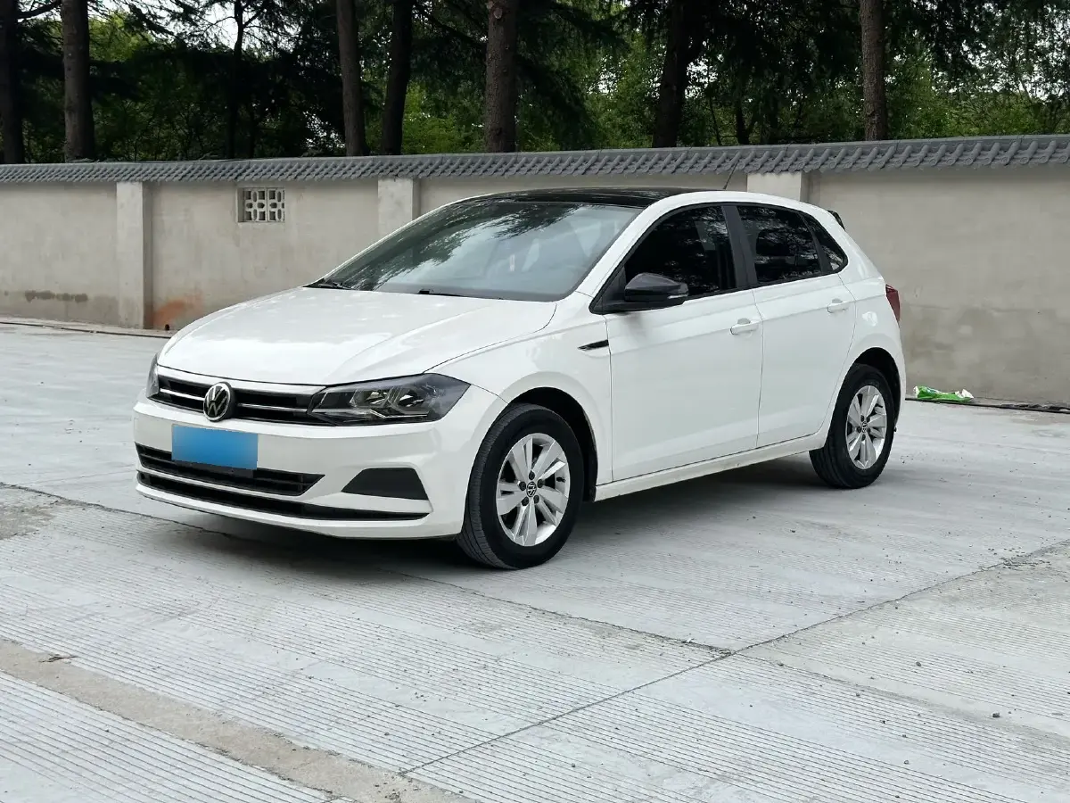 2021 Volkswagen Polo 1.5L 113HP L4 6AT