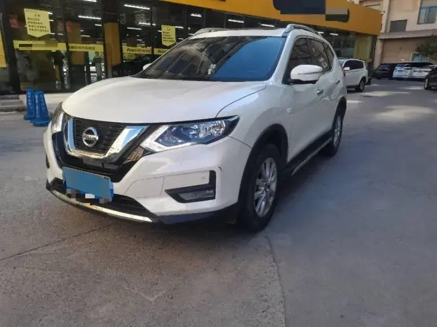 2020 Nissan X-Trail 2.0L 154HP L4 CVT