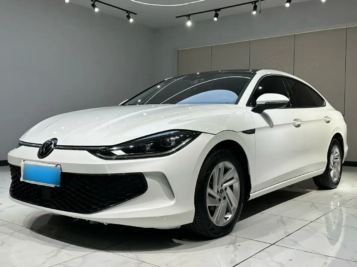 2022 Volkswagen Lamando 1.4T 150HP L4 7DCT