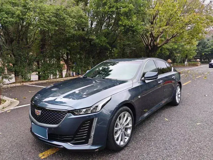 2021 Cadillac CT5 2.0T 237HP L4 10AT