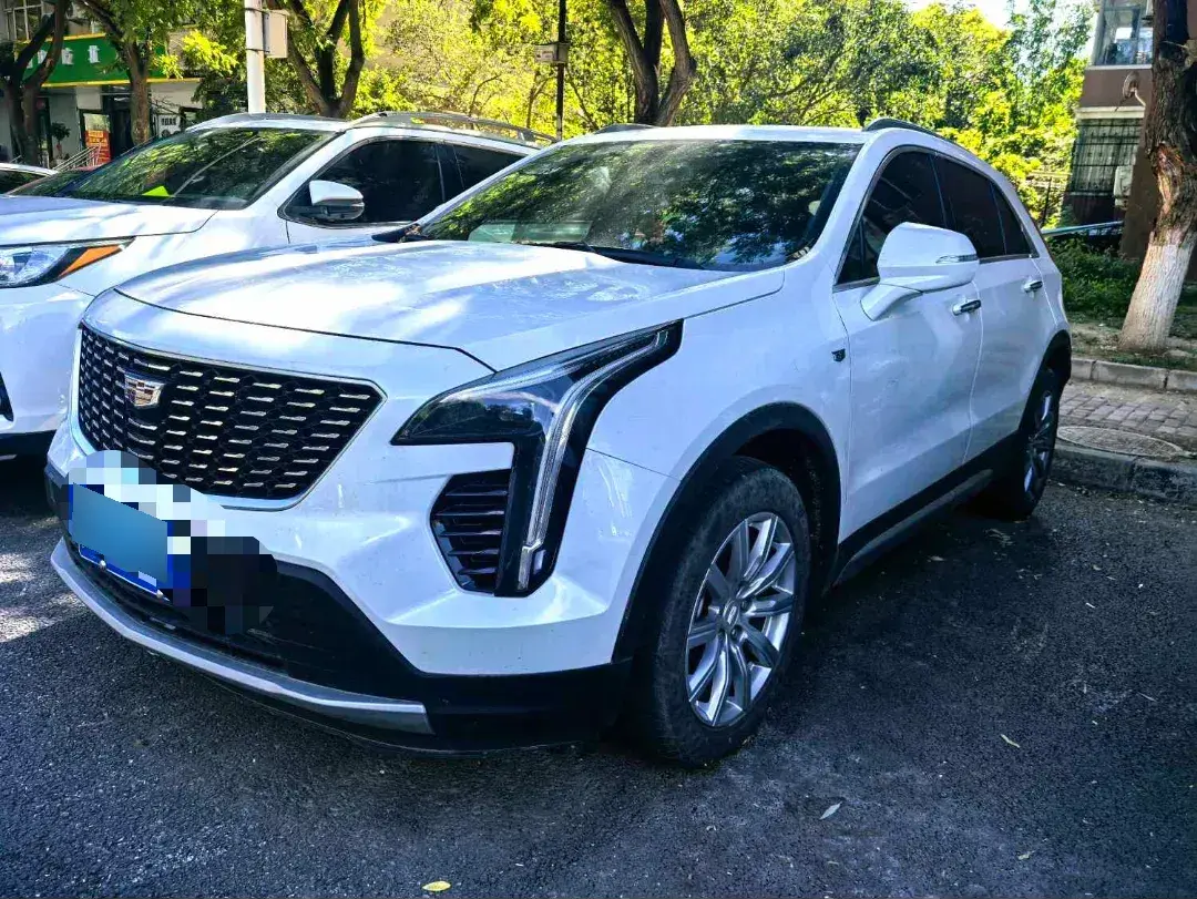 2021 Cadillac XT4 2.0T 237HP L4 9AT