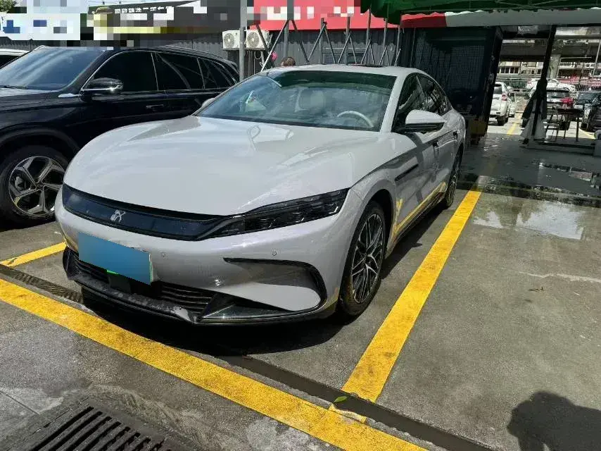 2025 BYD Han BEV 72KWH