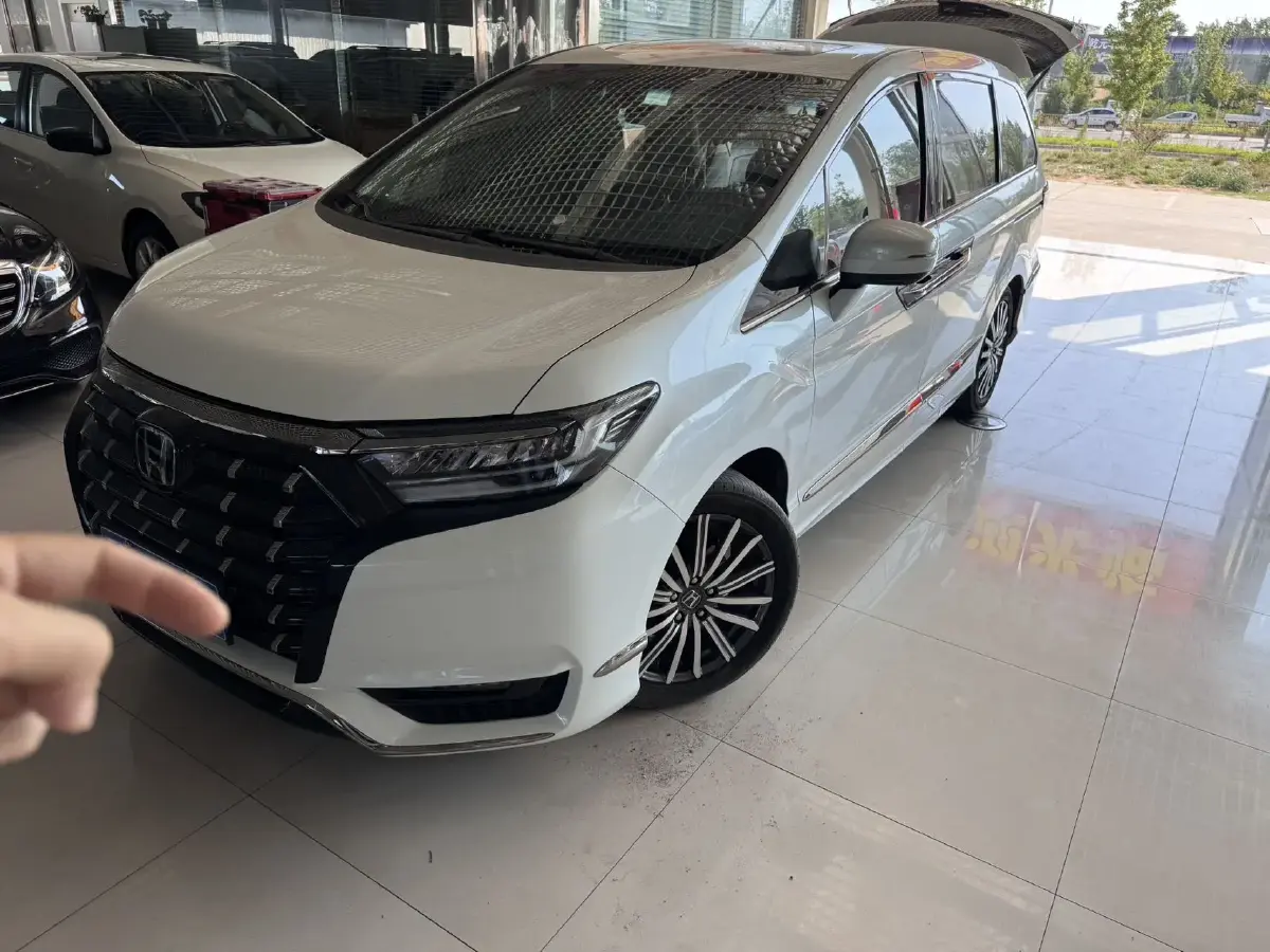 2022 Honda Elysioin 2.0L 146HP L4 E-CVT Hybrid