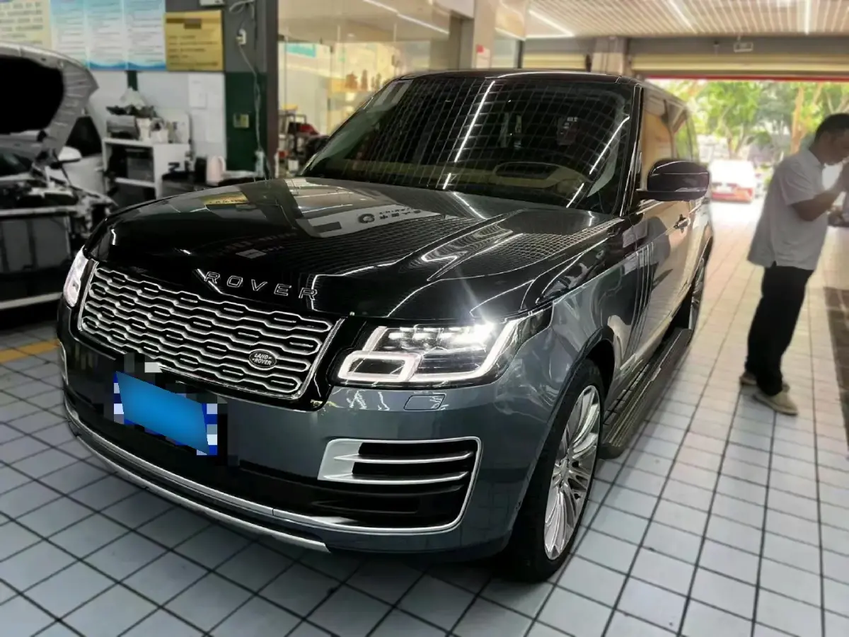 2019 Land Rover Range Rover 5.0T 525HP V8 8AT