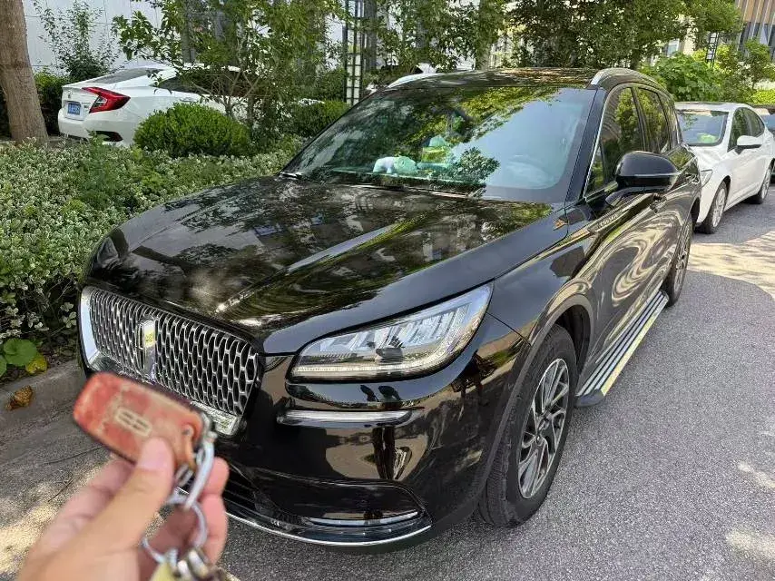 2020 Lincoln Corsair 2.0T 245HP L4 8AT