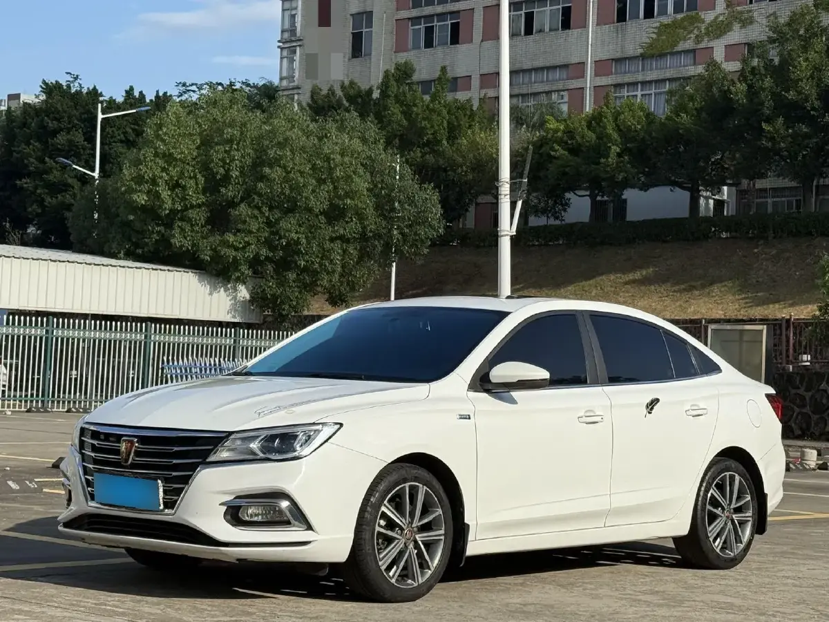 2019 Roewe i5 1.5T 169HP L4 7DCT