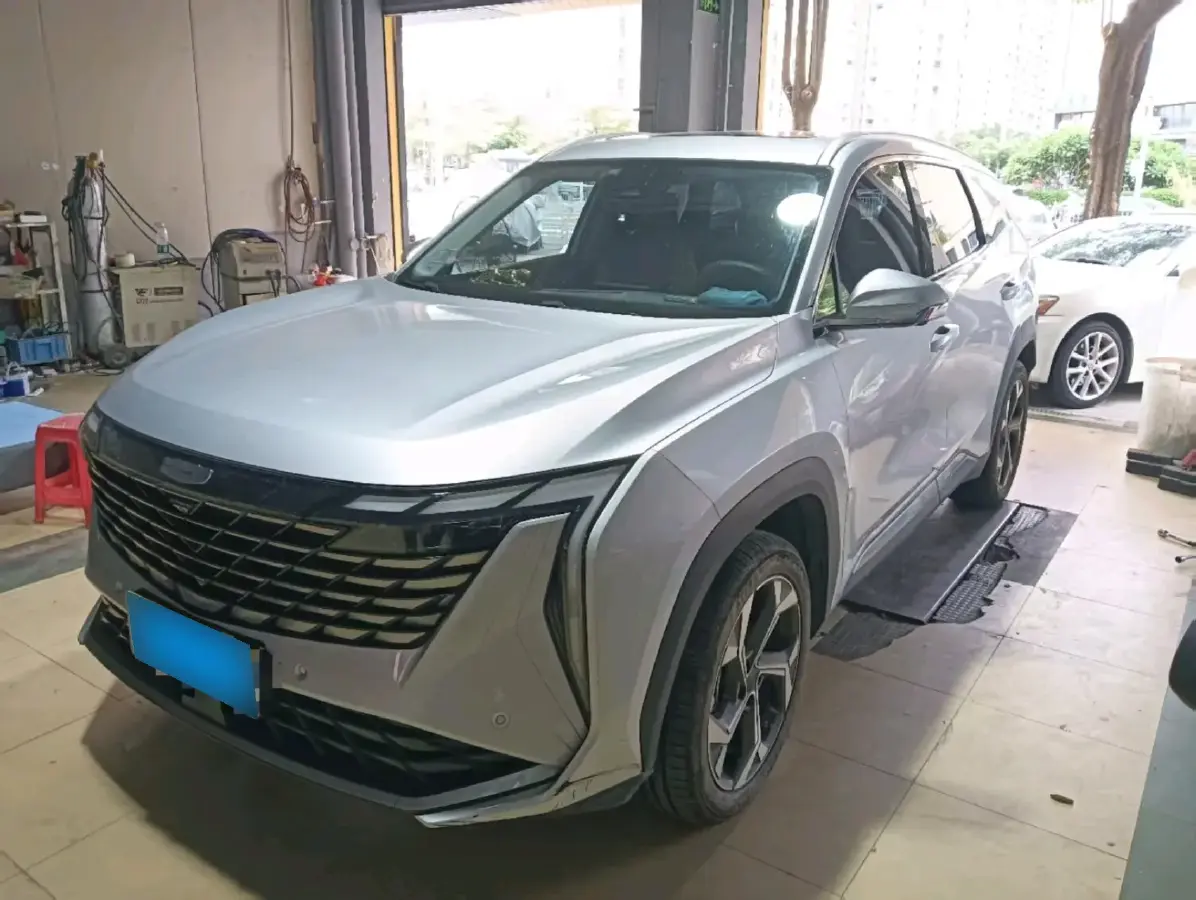 2023 Geely StarRay 1.5T 181HP L4 7DCT