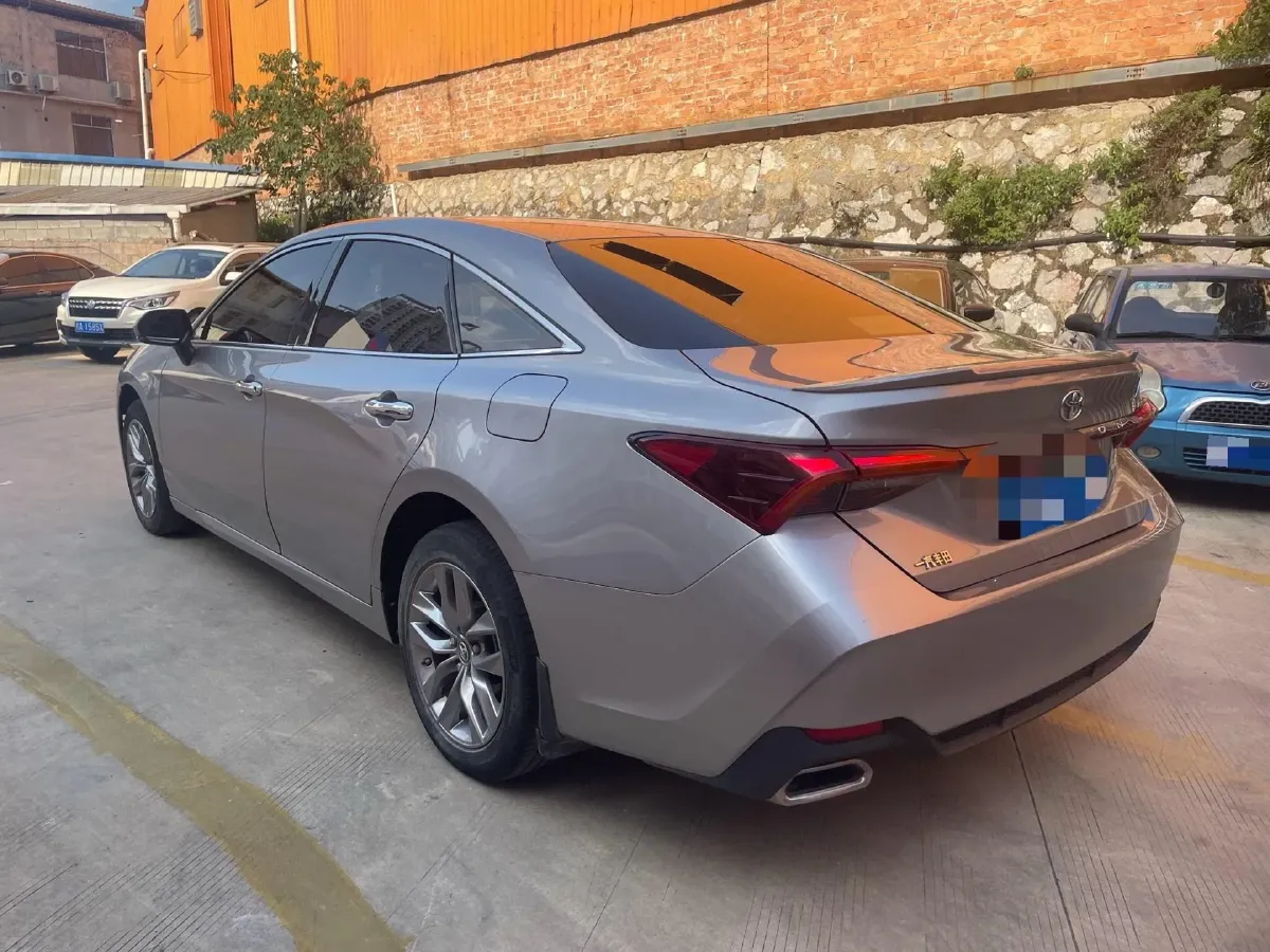 2019 Toyota Avalon 2.5L 209HP L4 8AT,autocango,china used car exporter,china ev exporter,chinese used car exporter,chinese used ev exporter