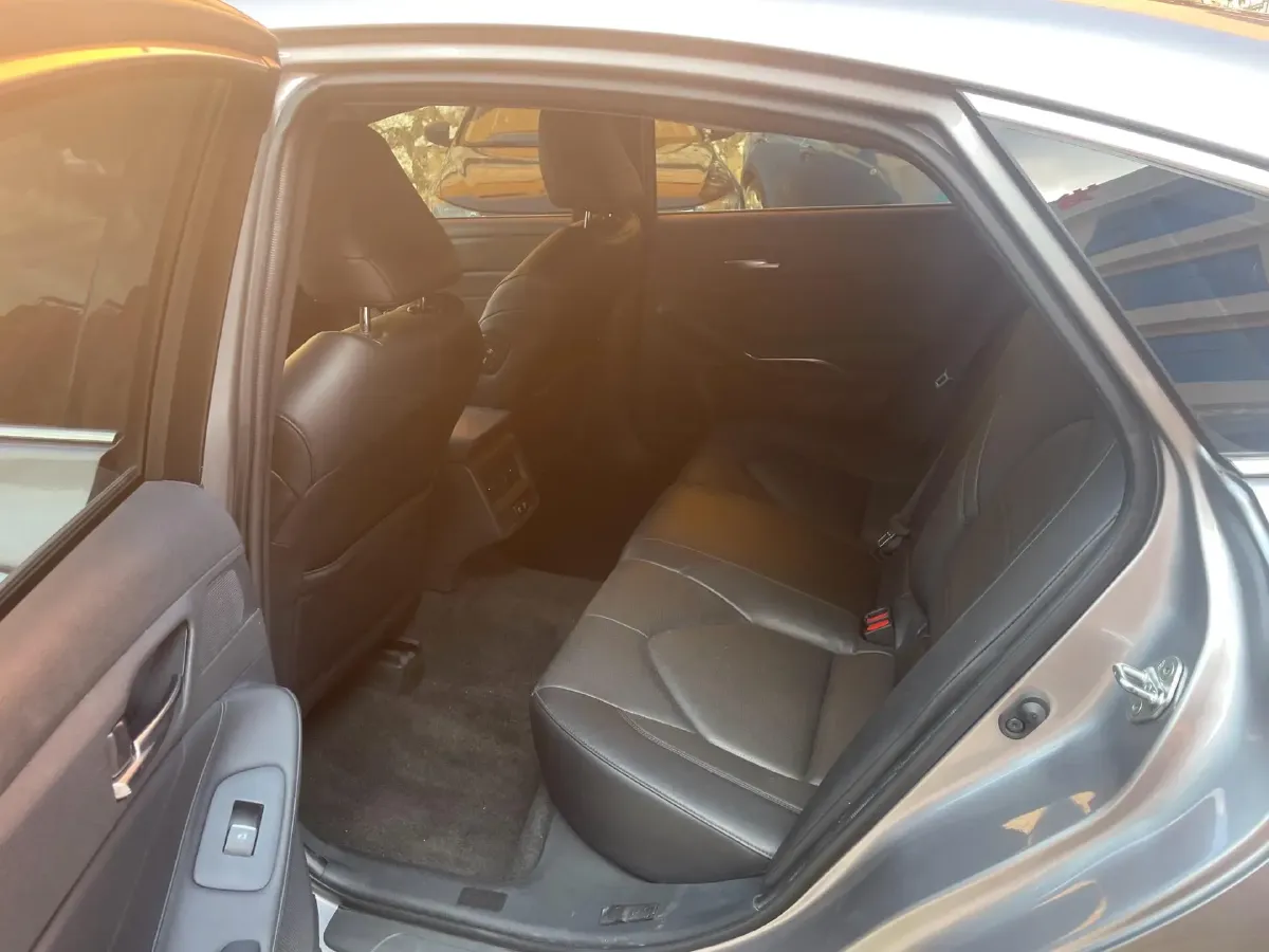 2019 Toyota Avalon 2.5L 209HP L4 8AT,autocango,china used car exporter,china ev exporter,chinese used car exporter,chinese used ev exporter