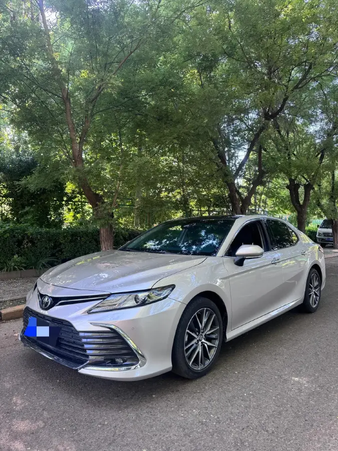 2021 Toyota Camry 2.5L 209HP L4 8AT