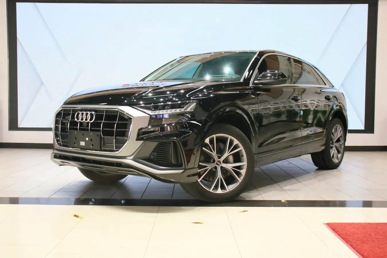 2022 Audi Q8 2.0T 245HP L4 8AT