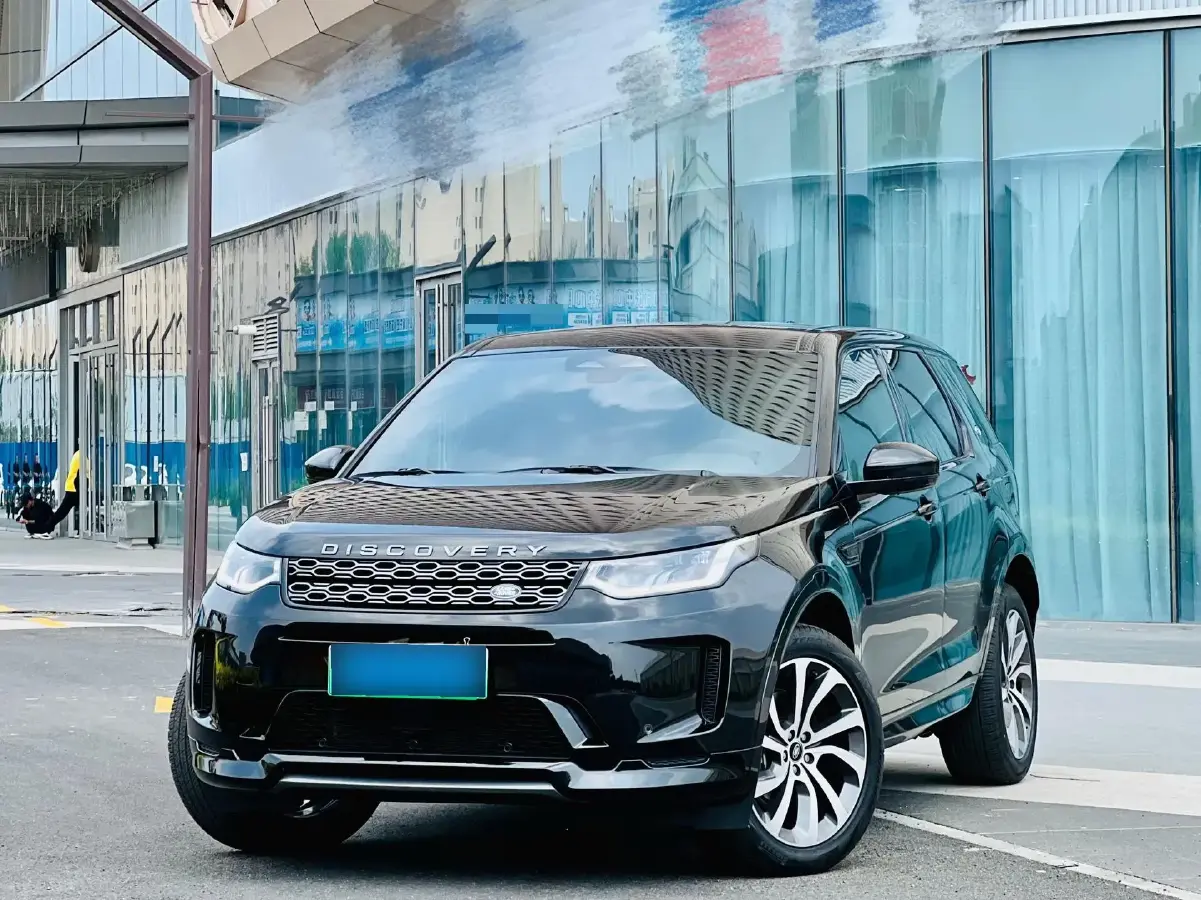 2022 Land Rover Discovery Sport 1.5T 200HP L3 8AT PHEV