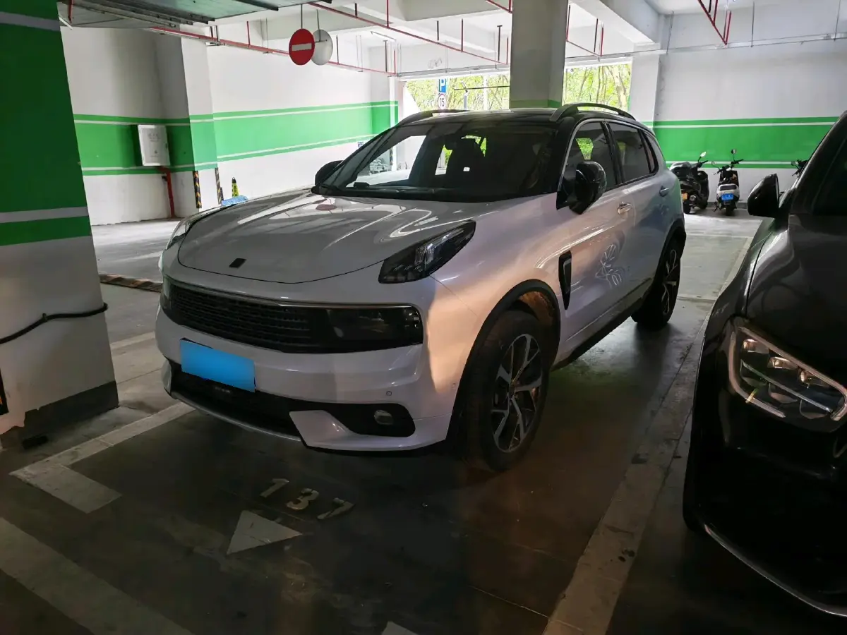 2019 LYNK&CO 01 2.0T 190HP L4 7DCT