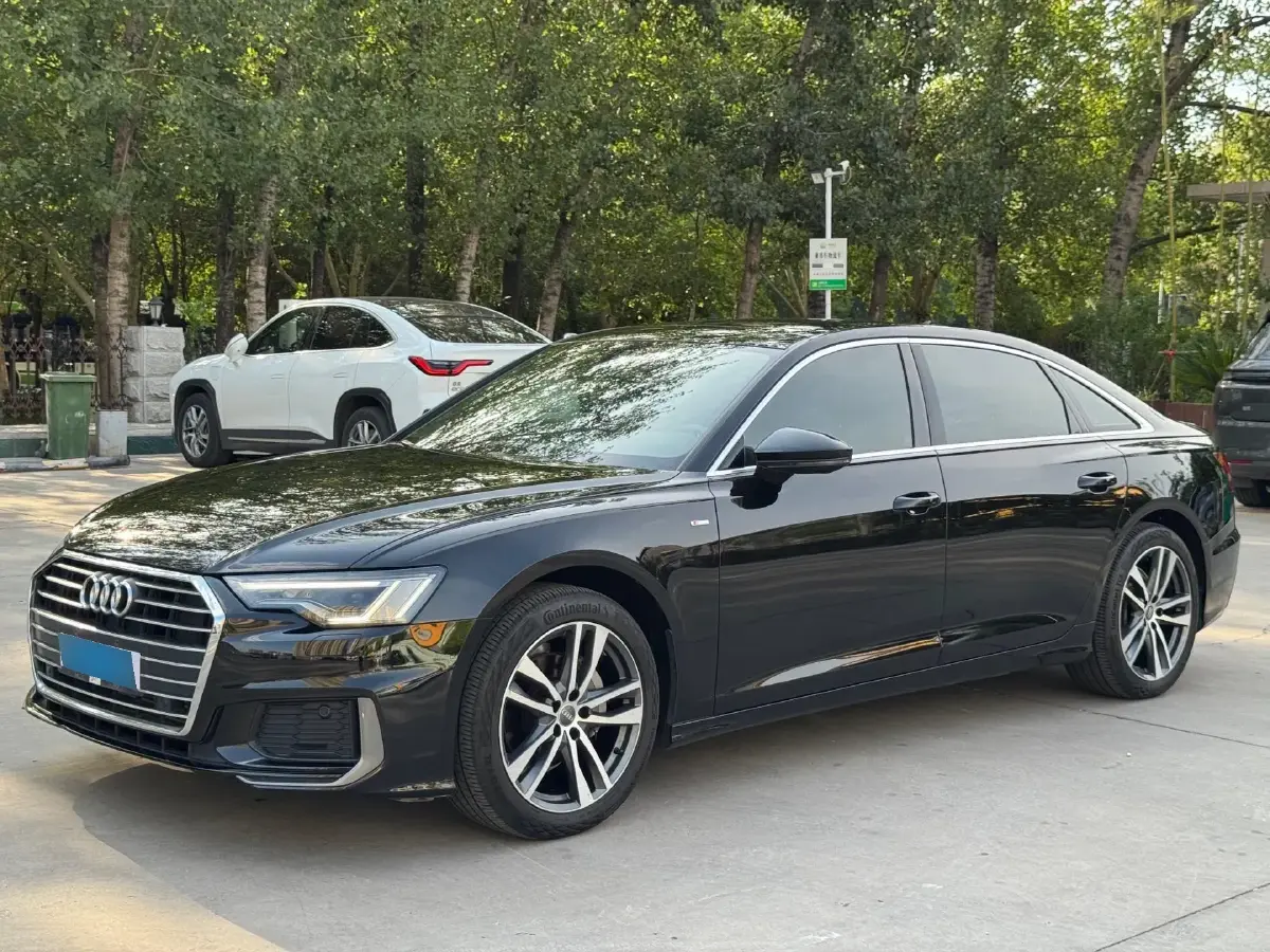 2019 Audi A6L 2.0T 190HP L4 7DCT