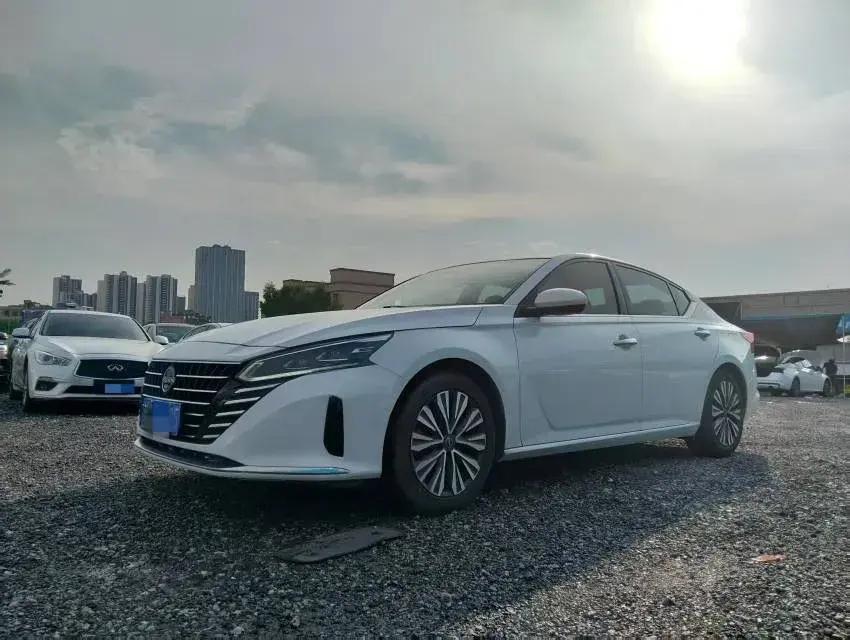 2022 Nissan Teana 2.0L 156HP L4 CVT