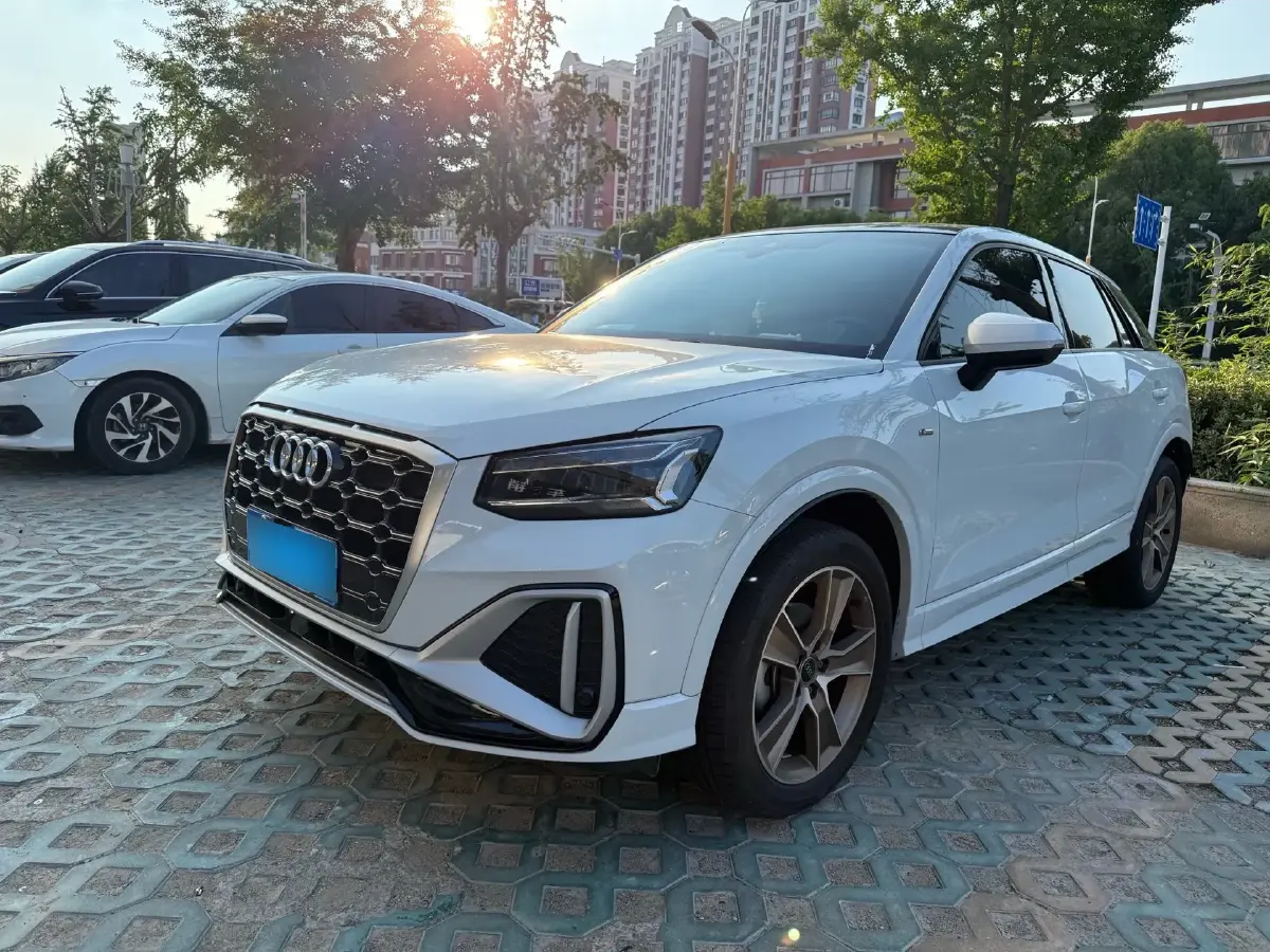 2022 Audi Q2L 1.4T 150HP L4 7DCT
