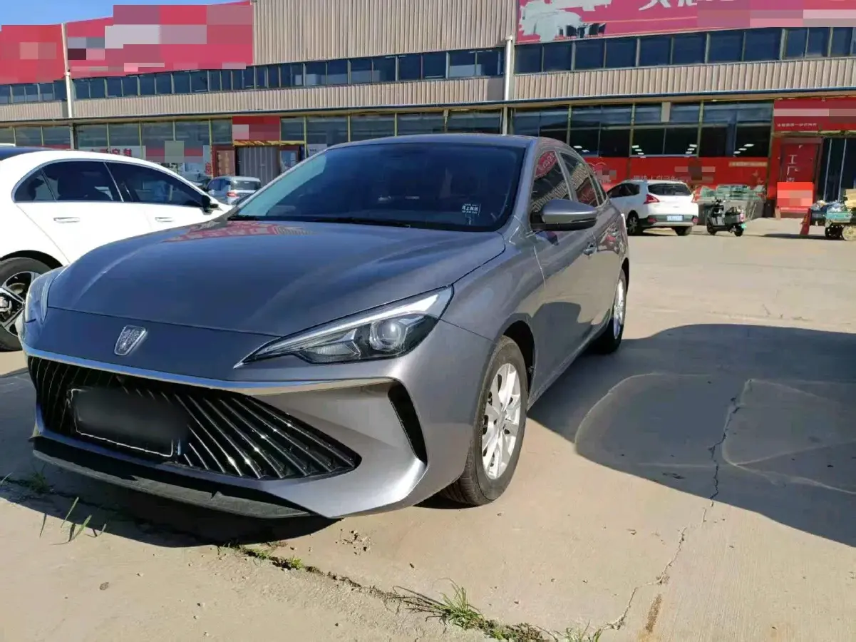 2023 Roewe i5 1.5L 129HP L4 CVT