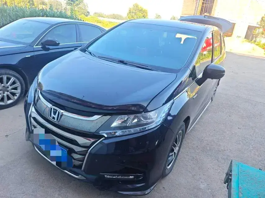 2019 Honda Odyssey 2.0L 146HP L4 E-CVT Hybrid
