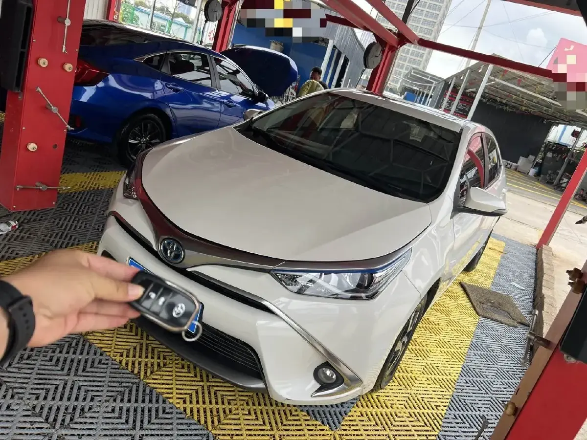 2017 Toyota Levin 1.8L 99HP L4 E-CVT Hybrid