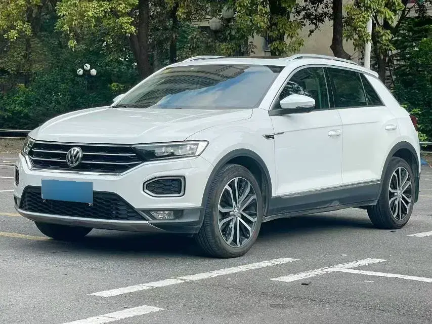 2019 Volkswagen T-Roc 1.4T 150HP L4 7DCT
