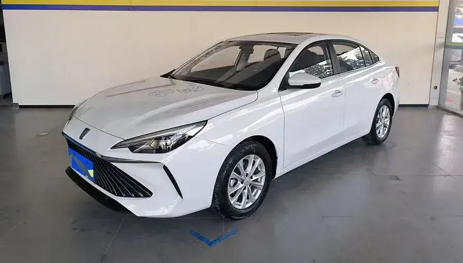 2023 MG 5 1.5L 129HP L4 5MT