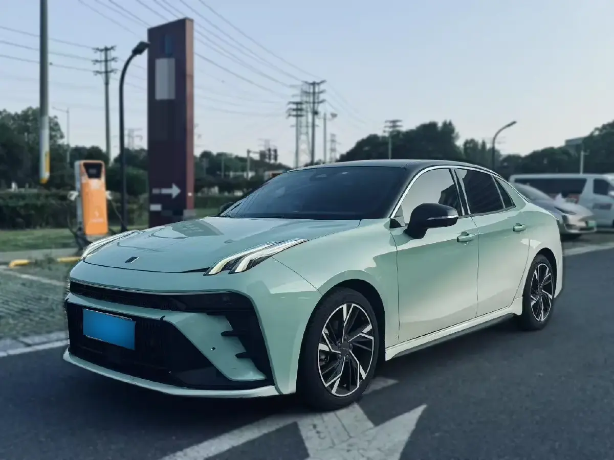 2023 LYNK&CO 03 1.5T 181HP L4 7DCT