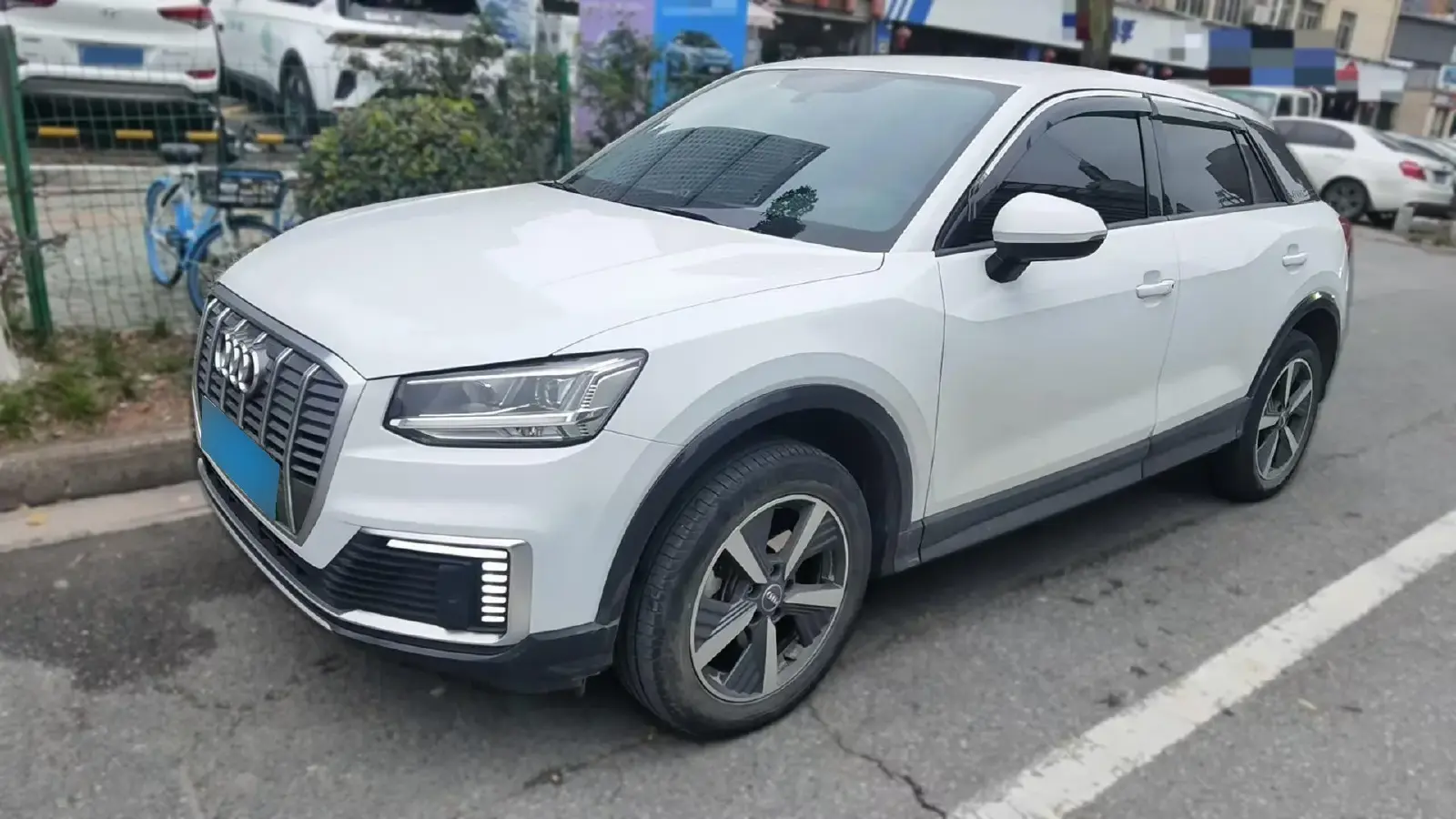 2019 Audi Q2L e-tron BEV 39.7KWH