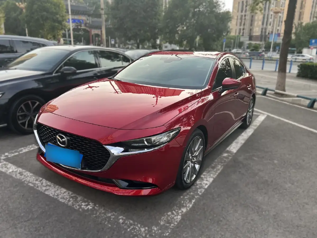2020 Mazda 3 Axela 2.0L 158HP L4 6AT