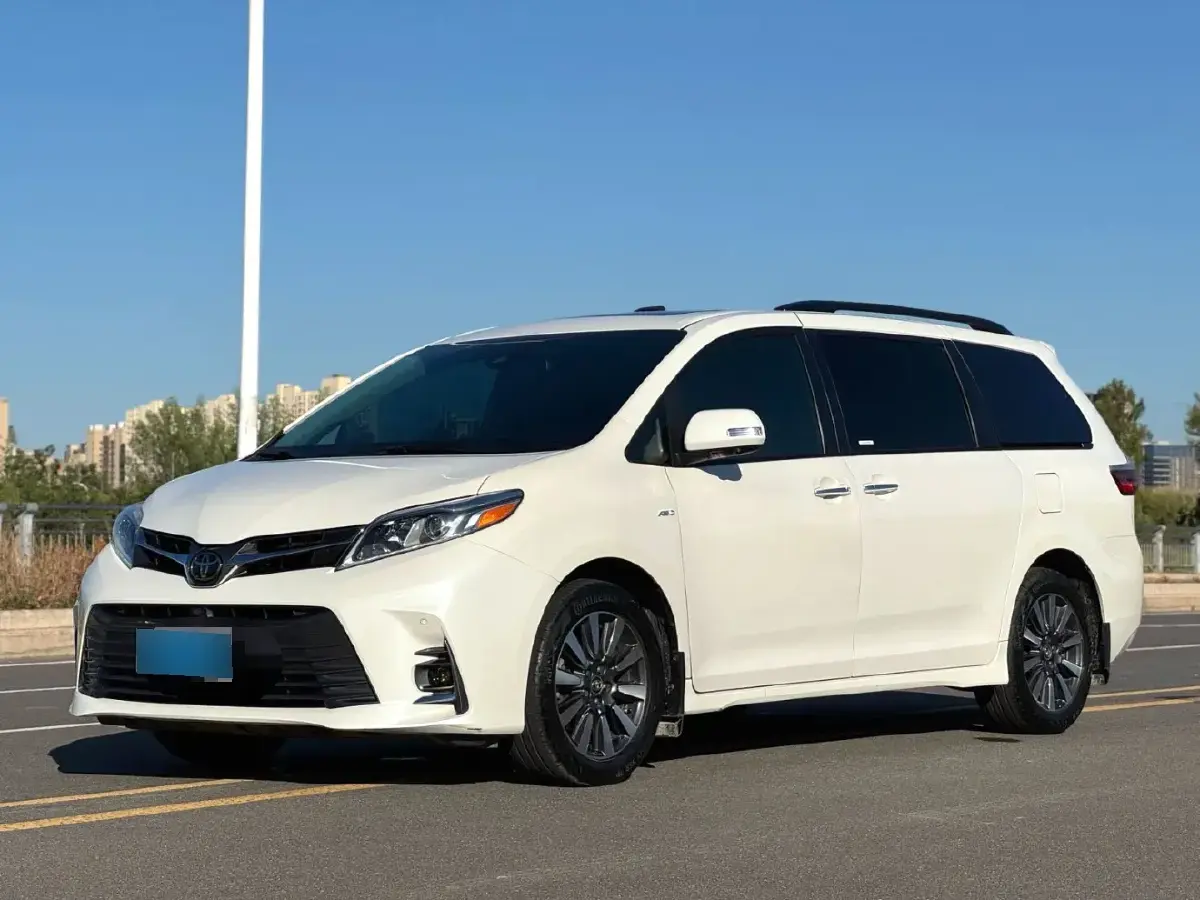 2019 Toyota Avalon 2.0L 178HP L4 CVT