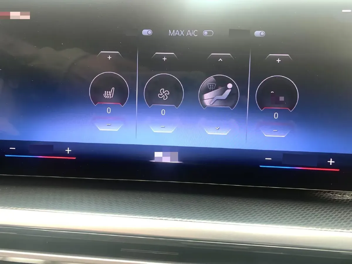 2024 BMW 3.0T 333HP L6 8AT,autocango,china used car exporter,china ev exporter,chinese used car exporter,chinese used ev exporter