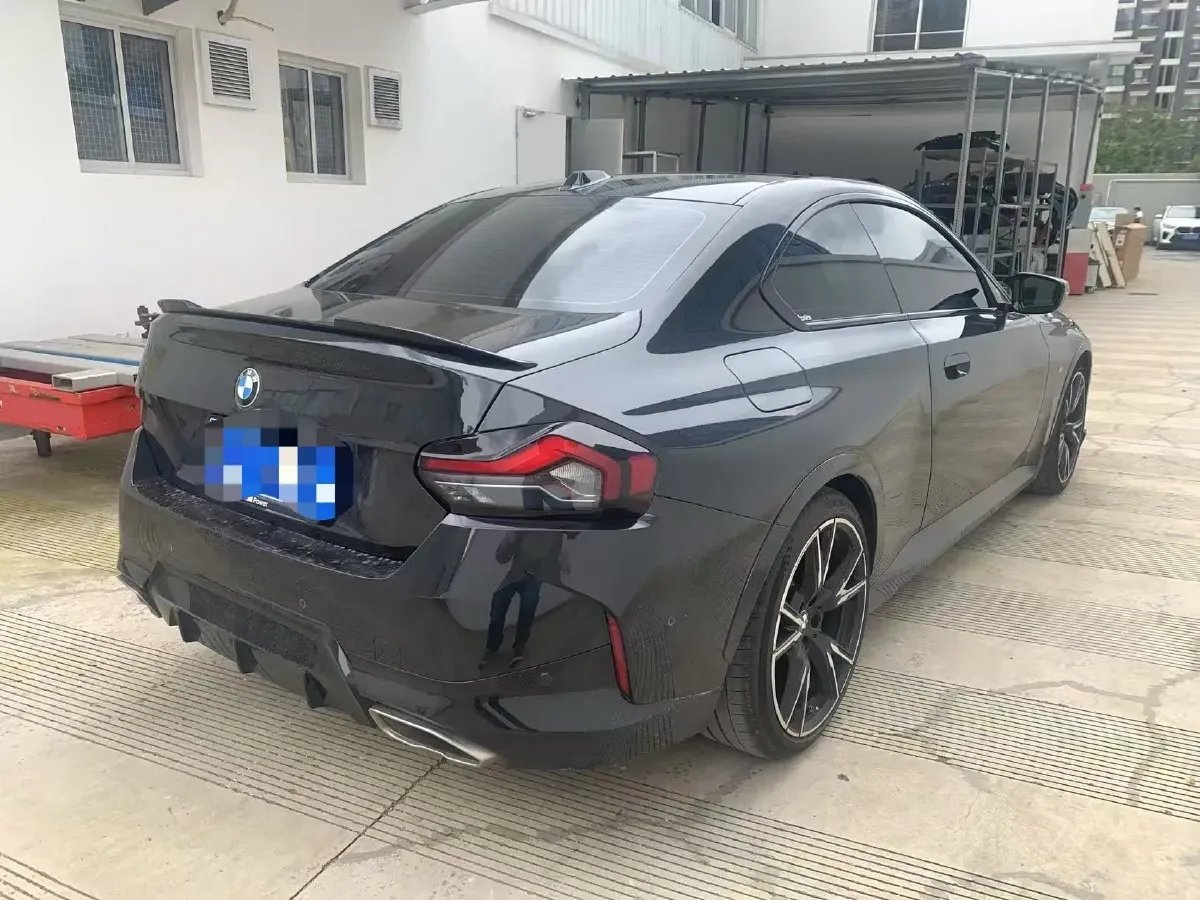 2024 BMW 3.0T 333HP L6 8AT,autocango,china used car exporter,china ev exporter,chinese used car exporter,chinese used ev exporter