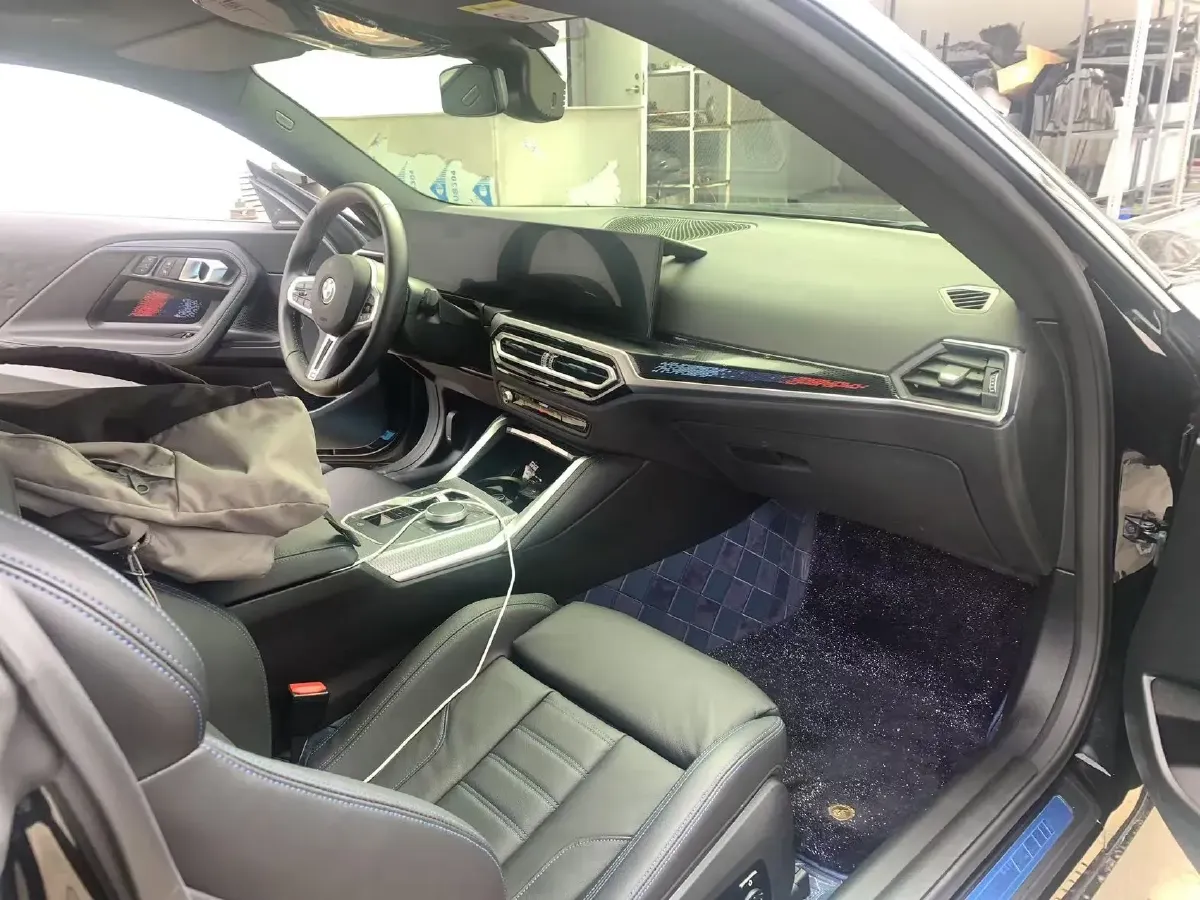 2024 BMW 3.0T 333HP L6 8AT,autocango,china used car exporter,china ev exporter,chinese used car exporter,chinese used ev exporter