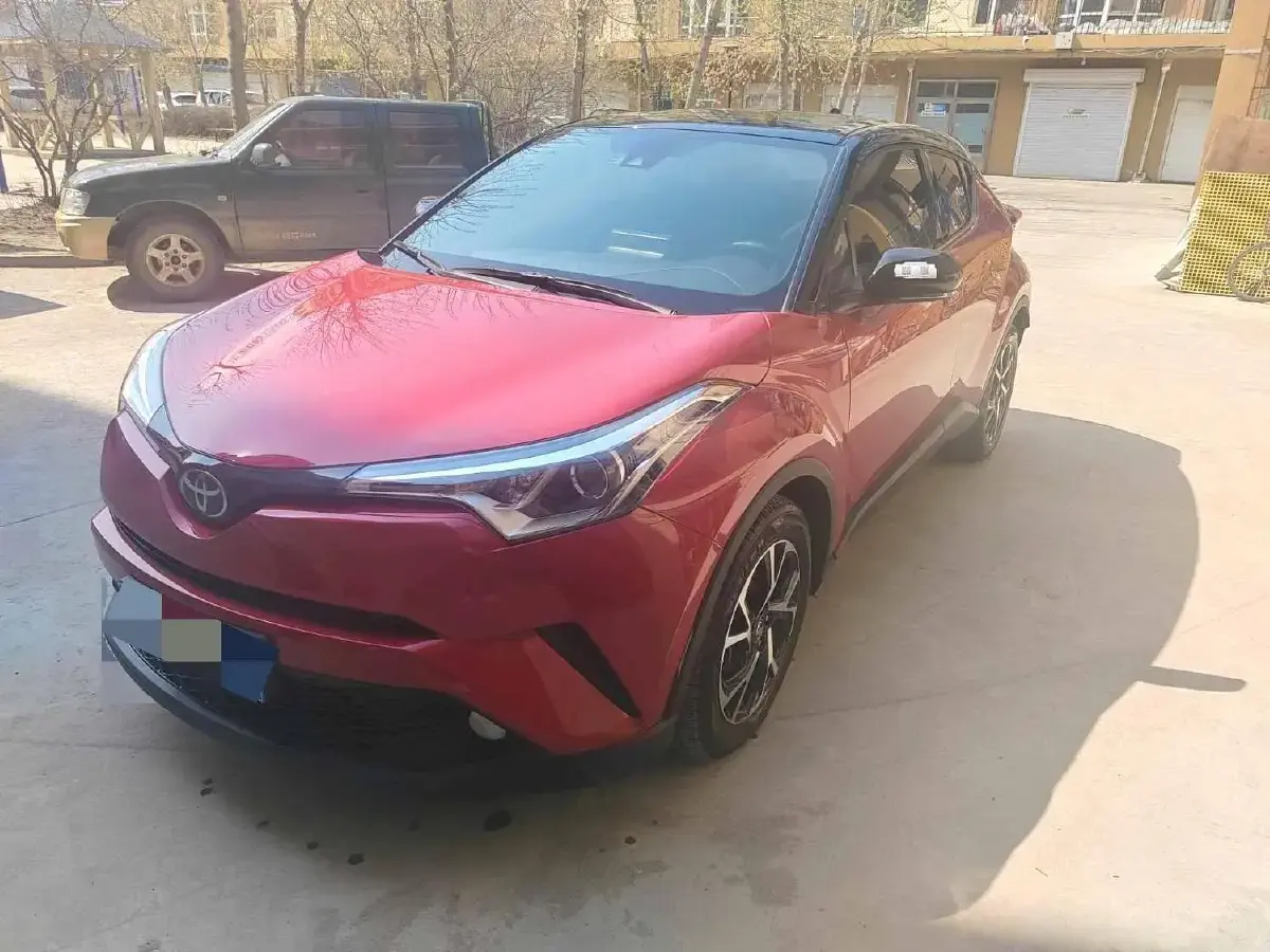 2020 Toyota C-HR 2.0L 171HP L4 CVT