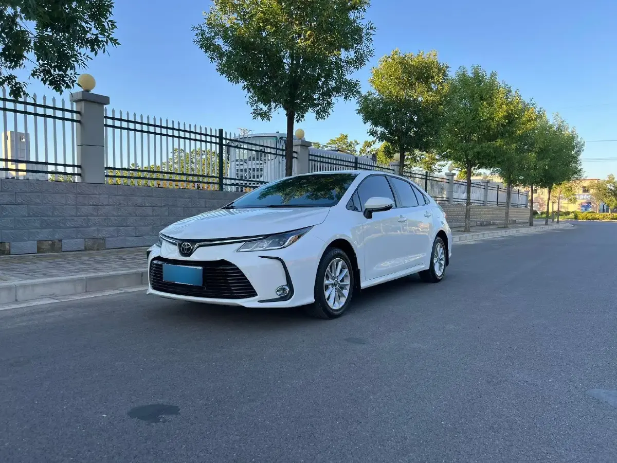 2021 Toyota Corolla 1.2T 116HP L4 CVT