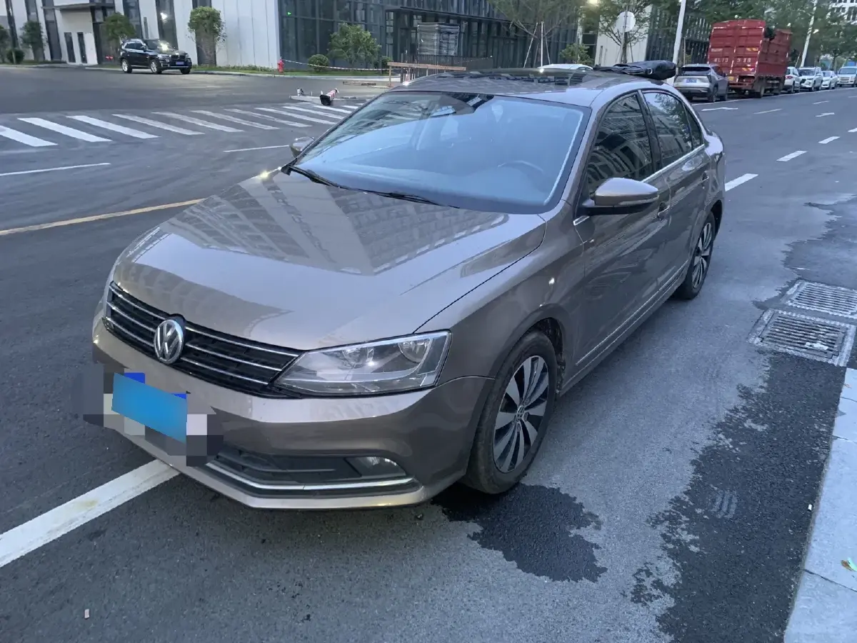 2018 Volkswagen Sagitar 1.6L 110HP L4 6AT