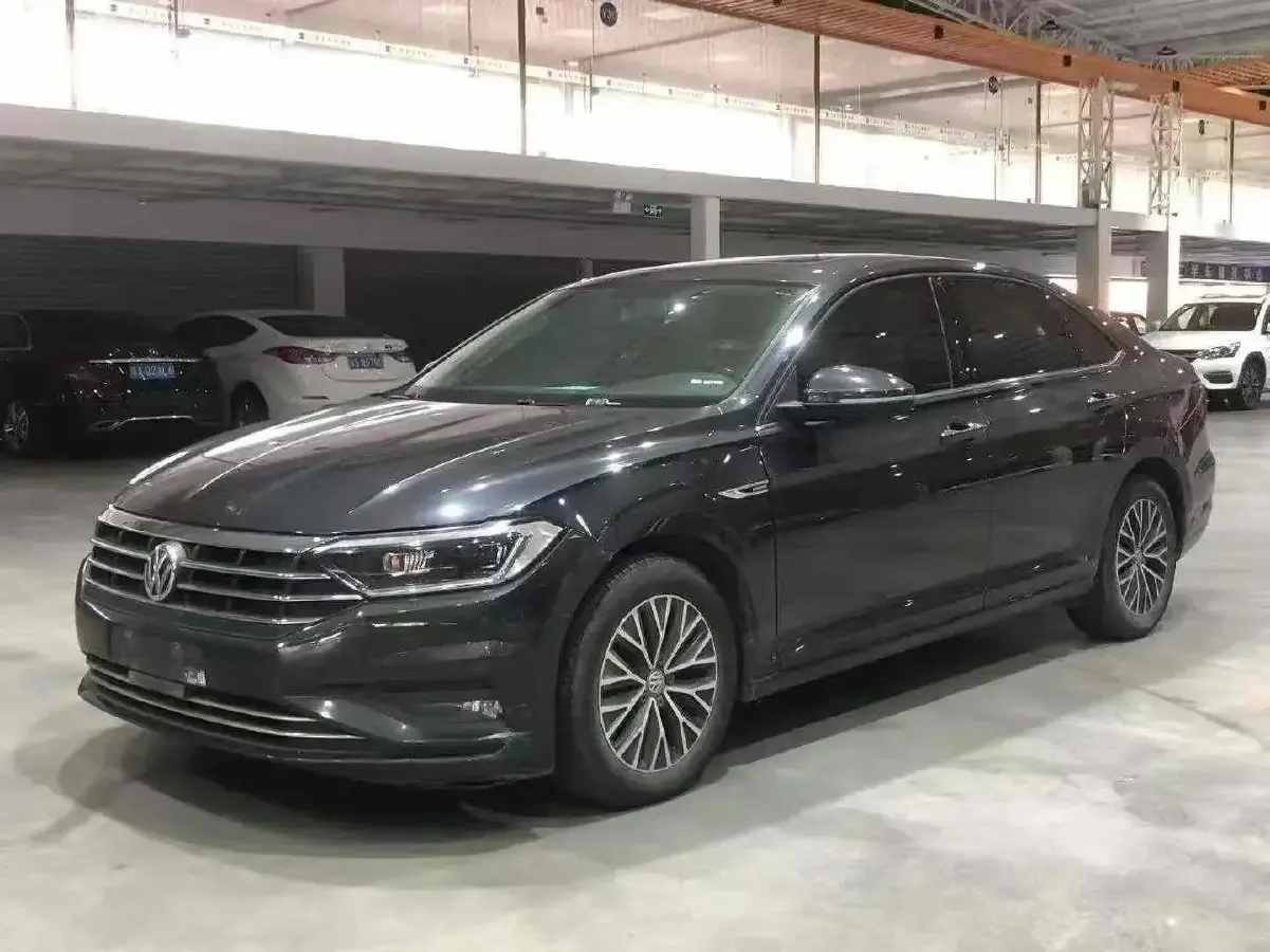 2021 Volkswagen Sagitar 1.4T 150HP L4 7DCT