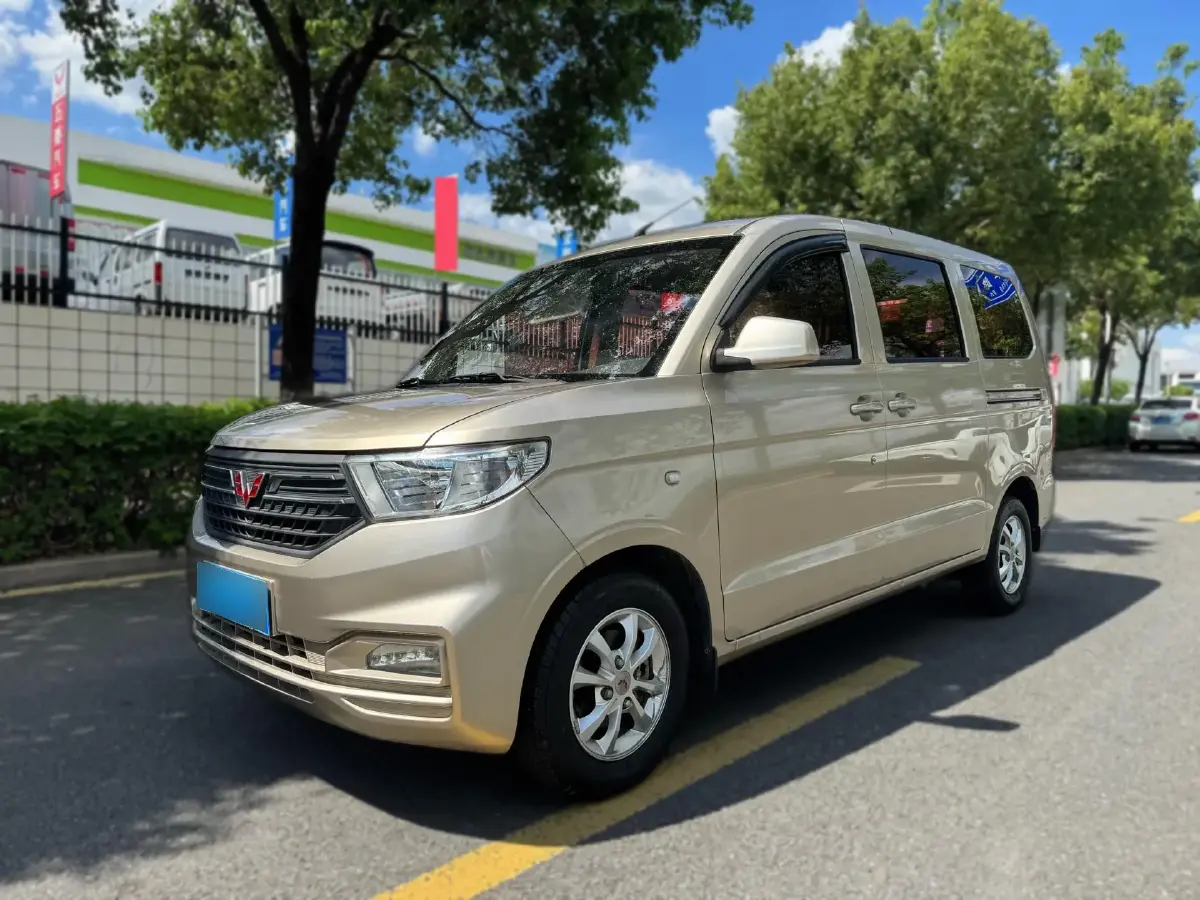 2019 WuLing HongGuang V 1.5L 105HP L4 5MT