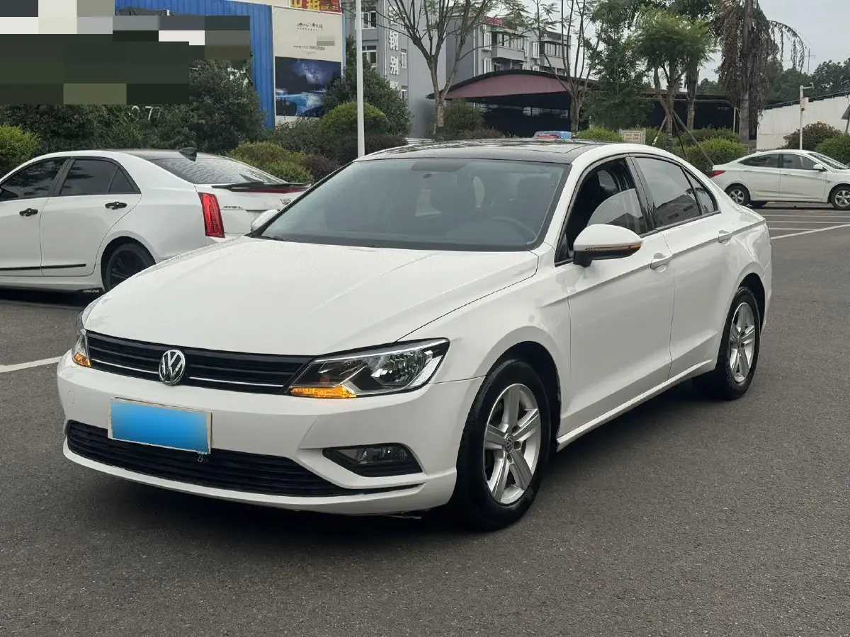 2018 Volkswagen Lamando 1.4T 131HP L4 7DCT