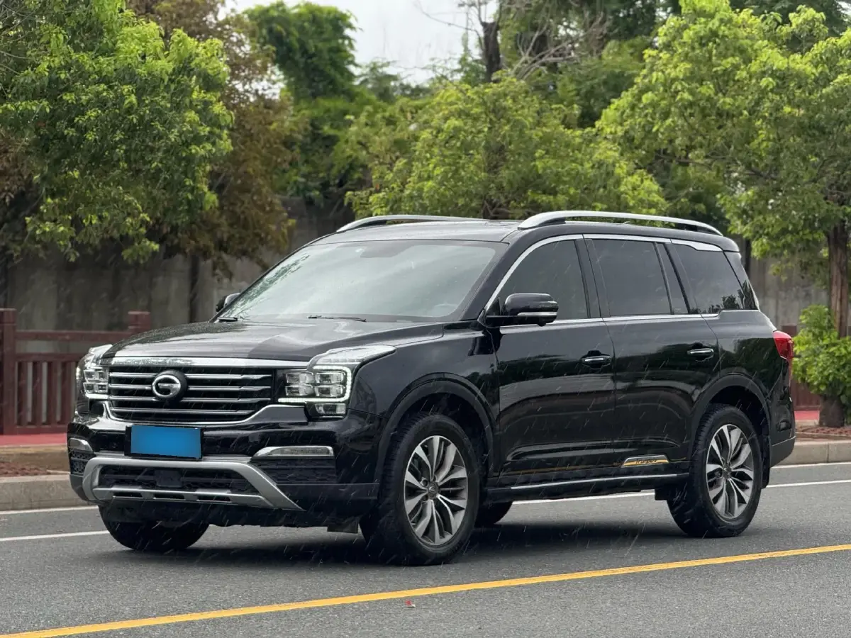 2017 GAC Trumpchi GS8 2.0T 201HP L4 6AT