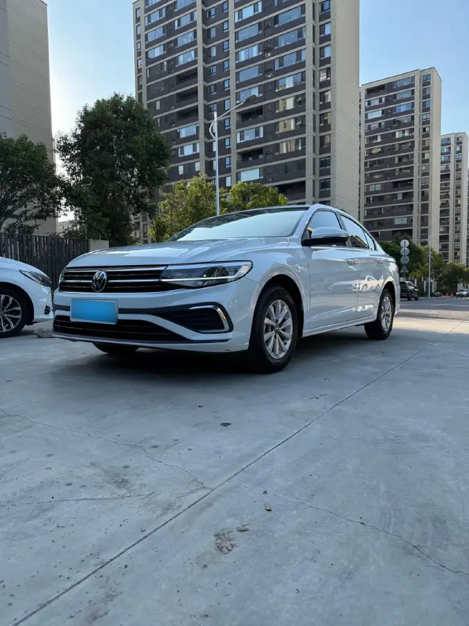 2023 Volkswagen Bora 1.2T 116HP L4 5MT