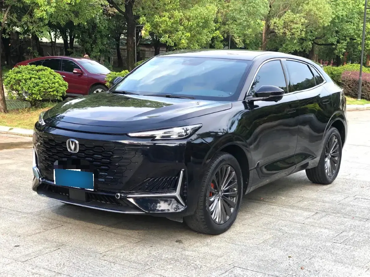 2021 ChangAn UNI-K 2.0T 233HP L4 8AT