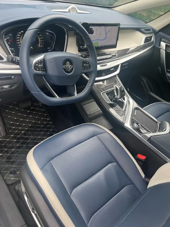 2021 LiFan Maple 80v BEV 53KWH,autocango,china used car exporter,china ev exporter,chinese used car exporter,chinese used ev exporter