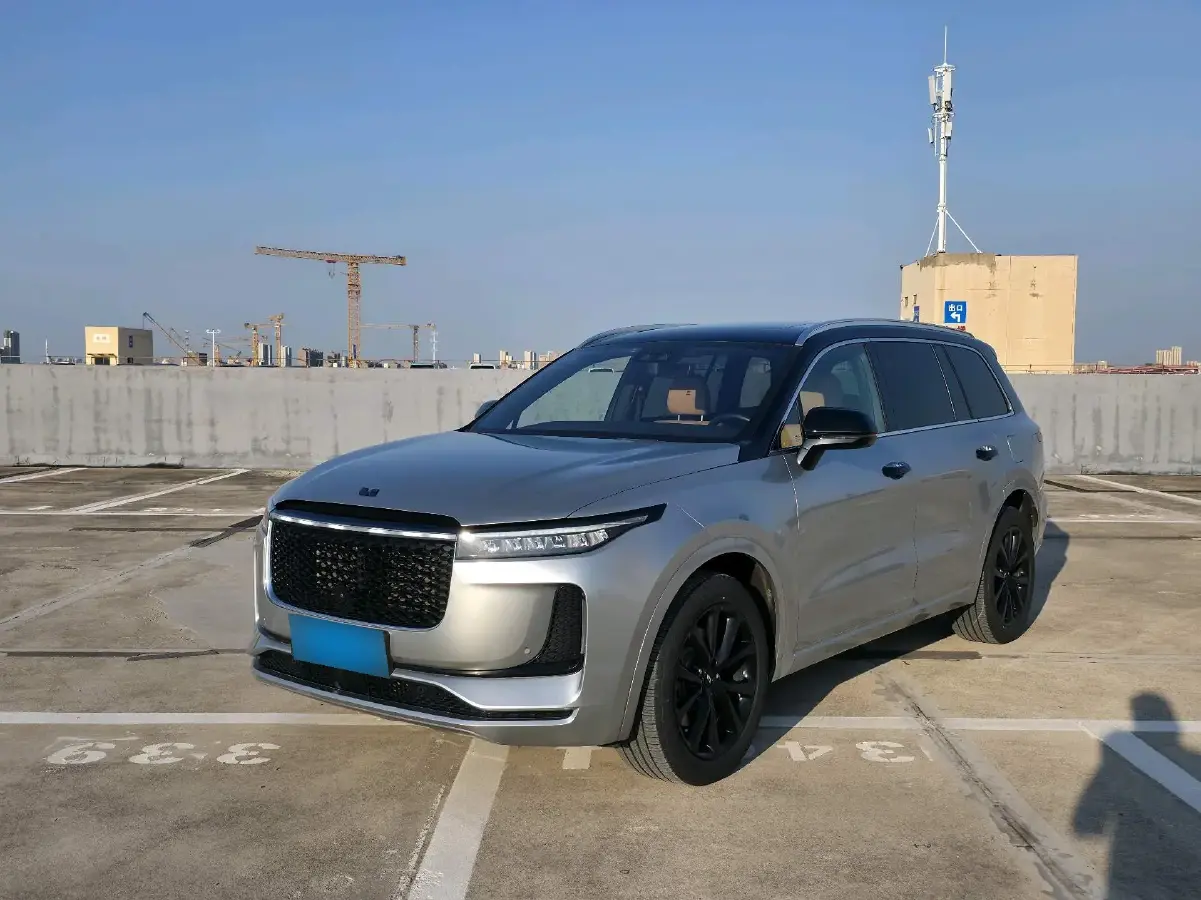 2020 Li ONE Range Extended 131HP REEV 40.5KWH
