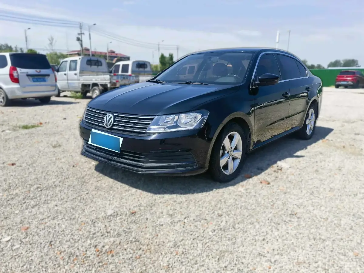 2017 Volkswagen Lavida 1.6L 110HP L4 6AT