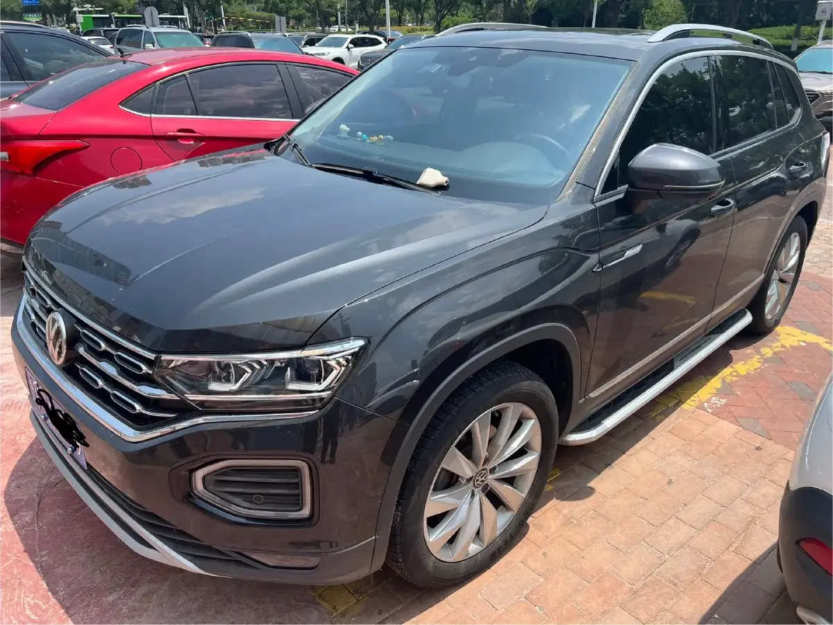 2020 Volkswagen Tayron 2.0T 186HP L4 7DCT