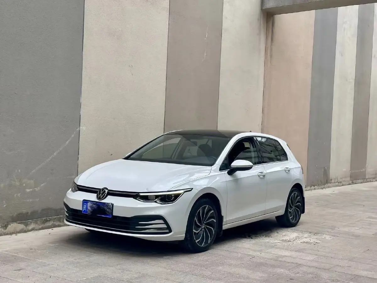 2021 Volkswagen Golf 1.4T 150HP L4 7DCT