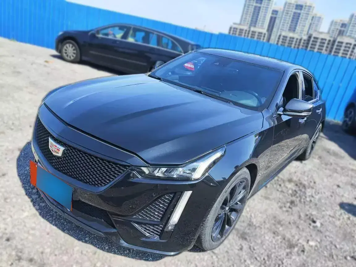 2020 Cadillac CT5 2.0T 241HP L4 10AT