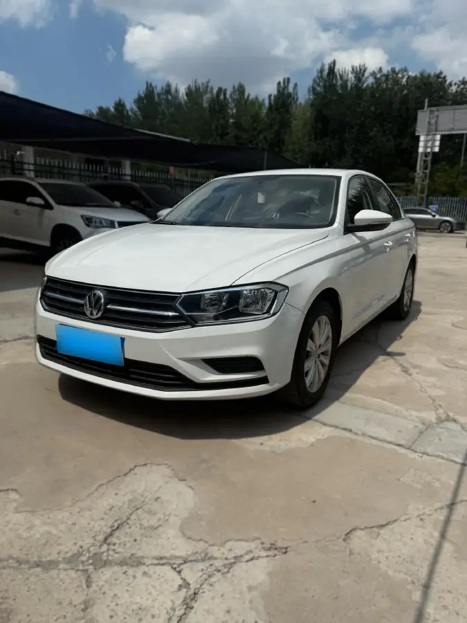 2019 Volkswagen Bora 1.5L 112HP L4 5MT