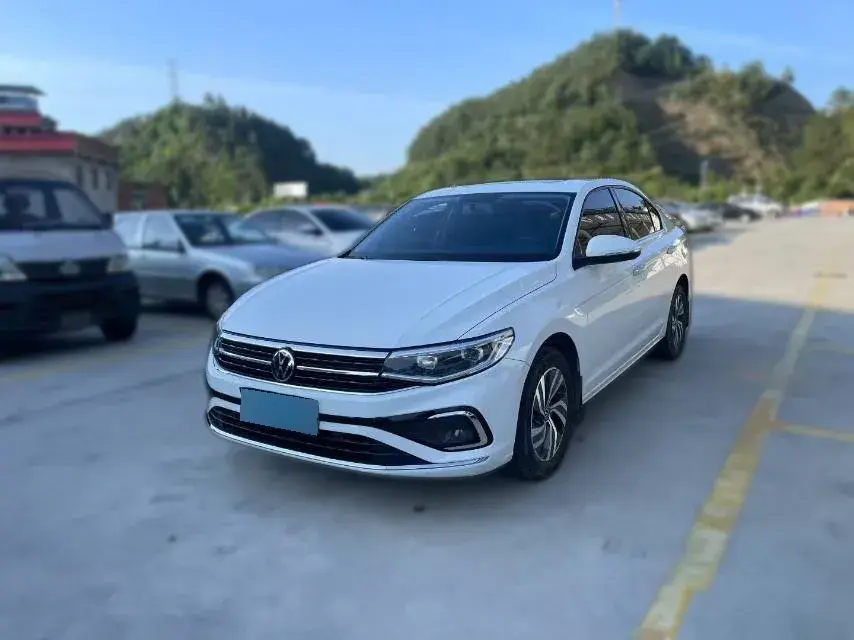 2024 Volkswagen Bora 1.4T 150HP L4 7DCT