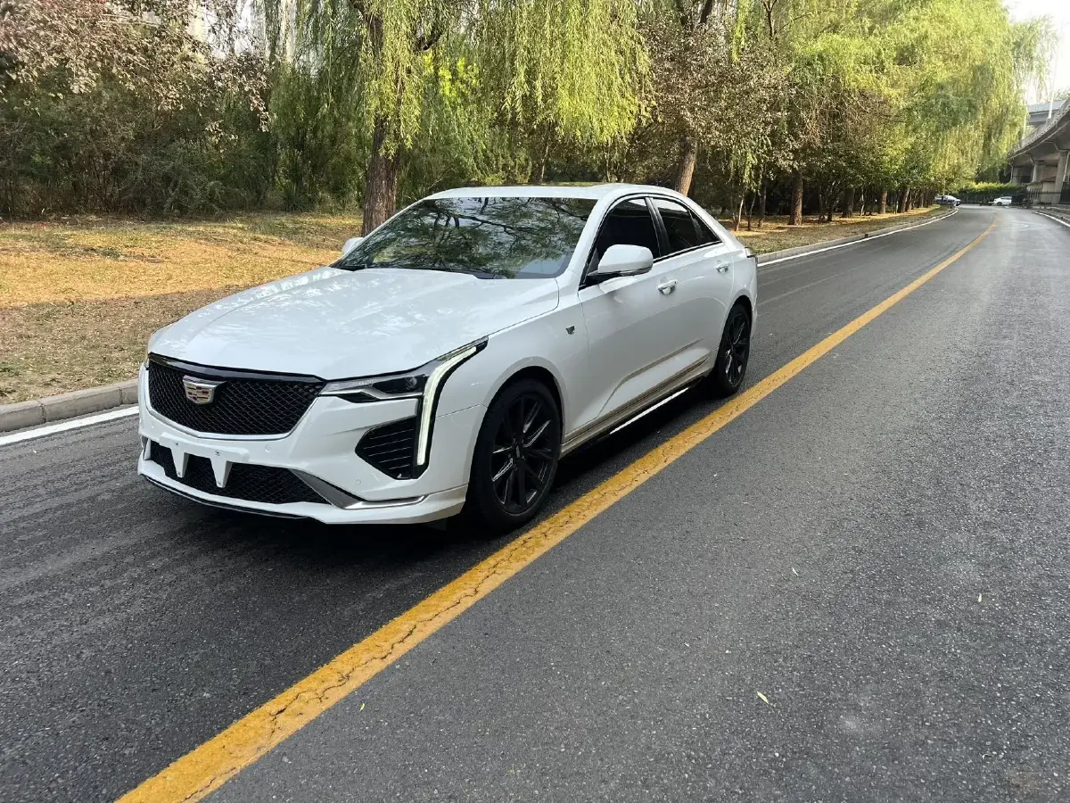 2020 Cadillac CT4 2.0T 237HP L4 8AT